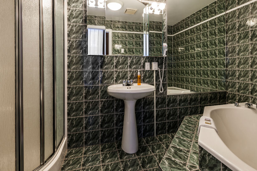 la suite, salle de bain